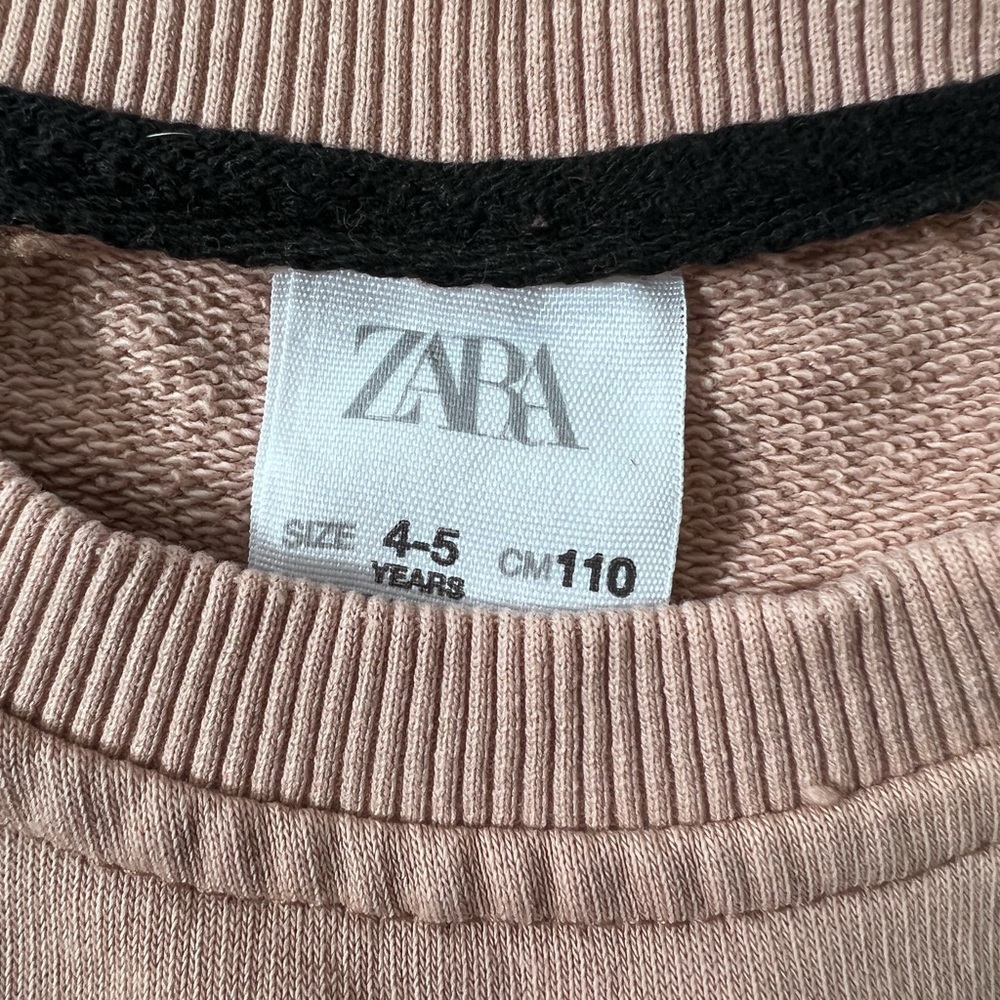 Zara  Mickey Mouse Sweater Size 4/5 - Picture 5 of 5